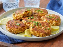Entrees: Jumbo Lump Crab Cakes